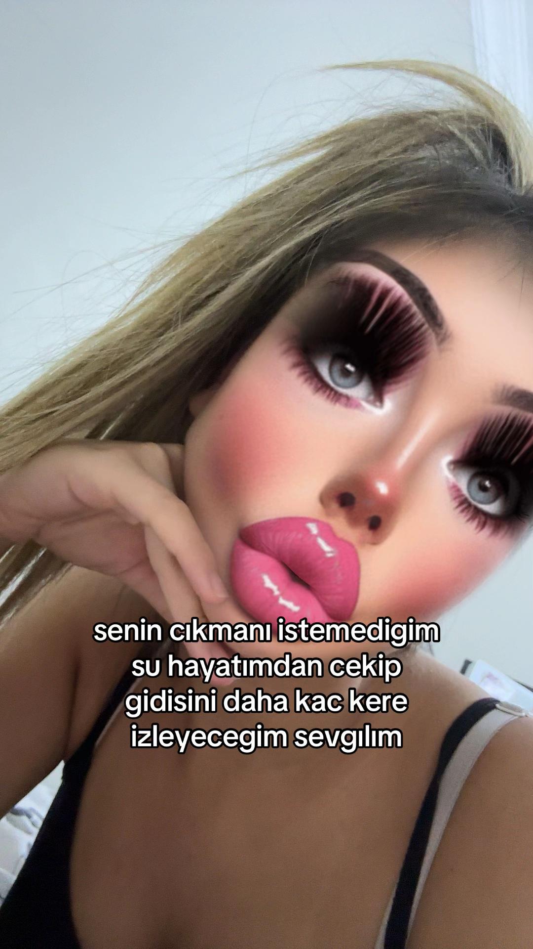 @deccalice😜😜