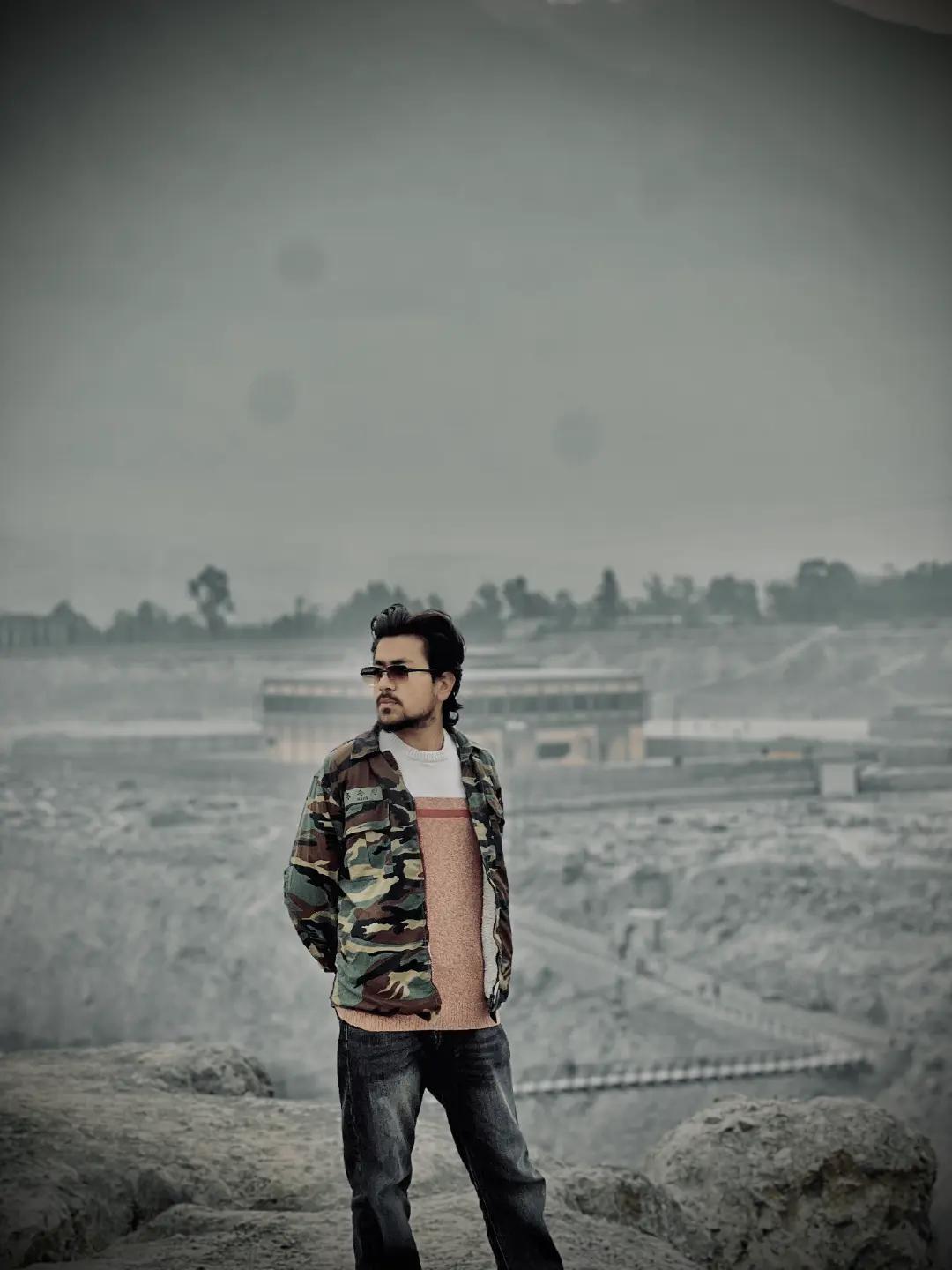 @Ahil Raza 313