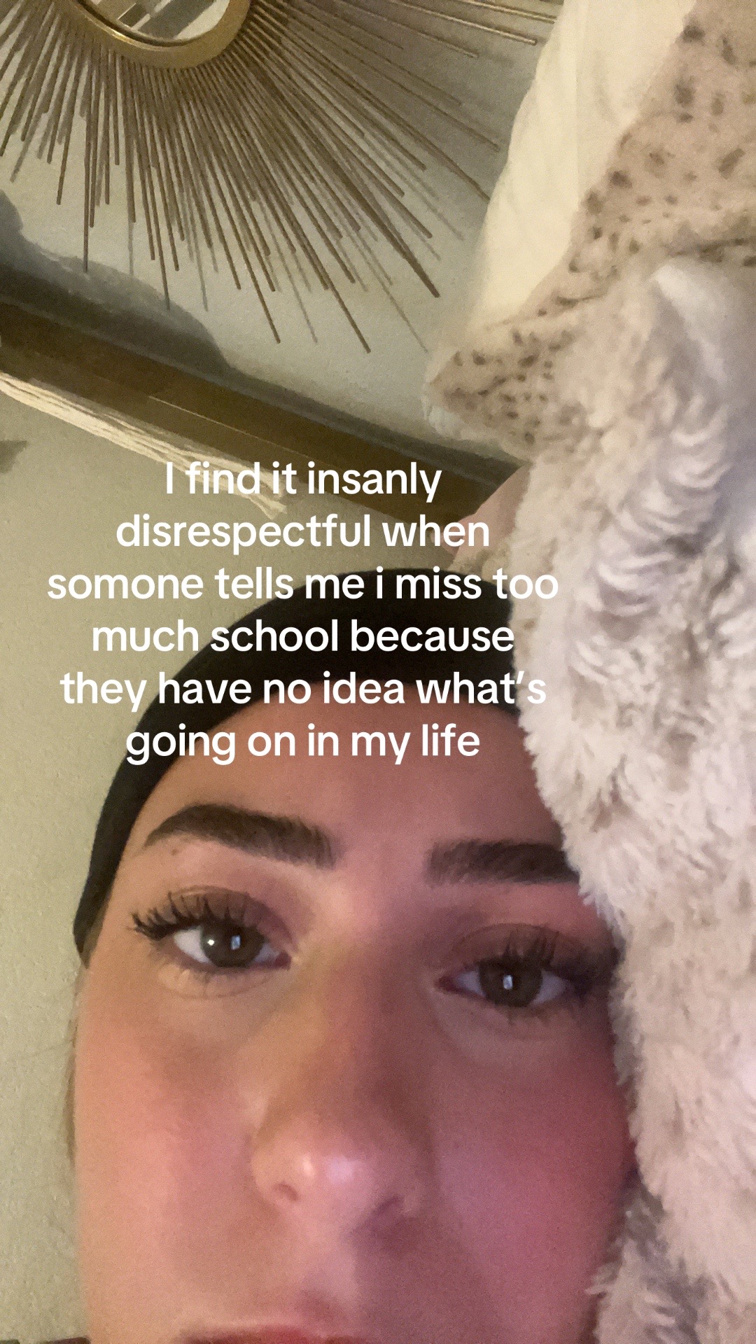 @🦦