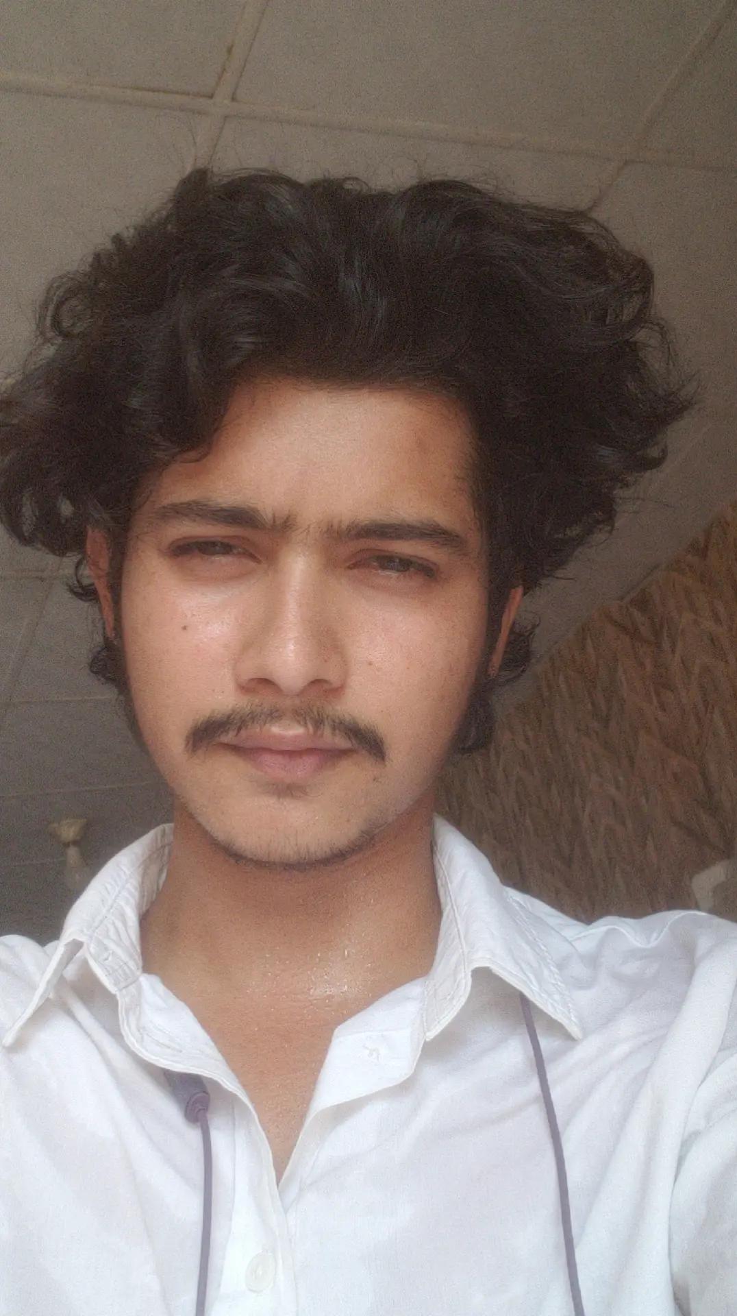 @SAIF SARDAR সাইফ সরদার 🎶