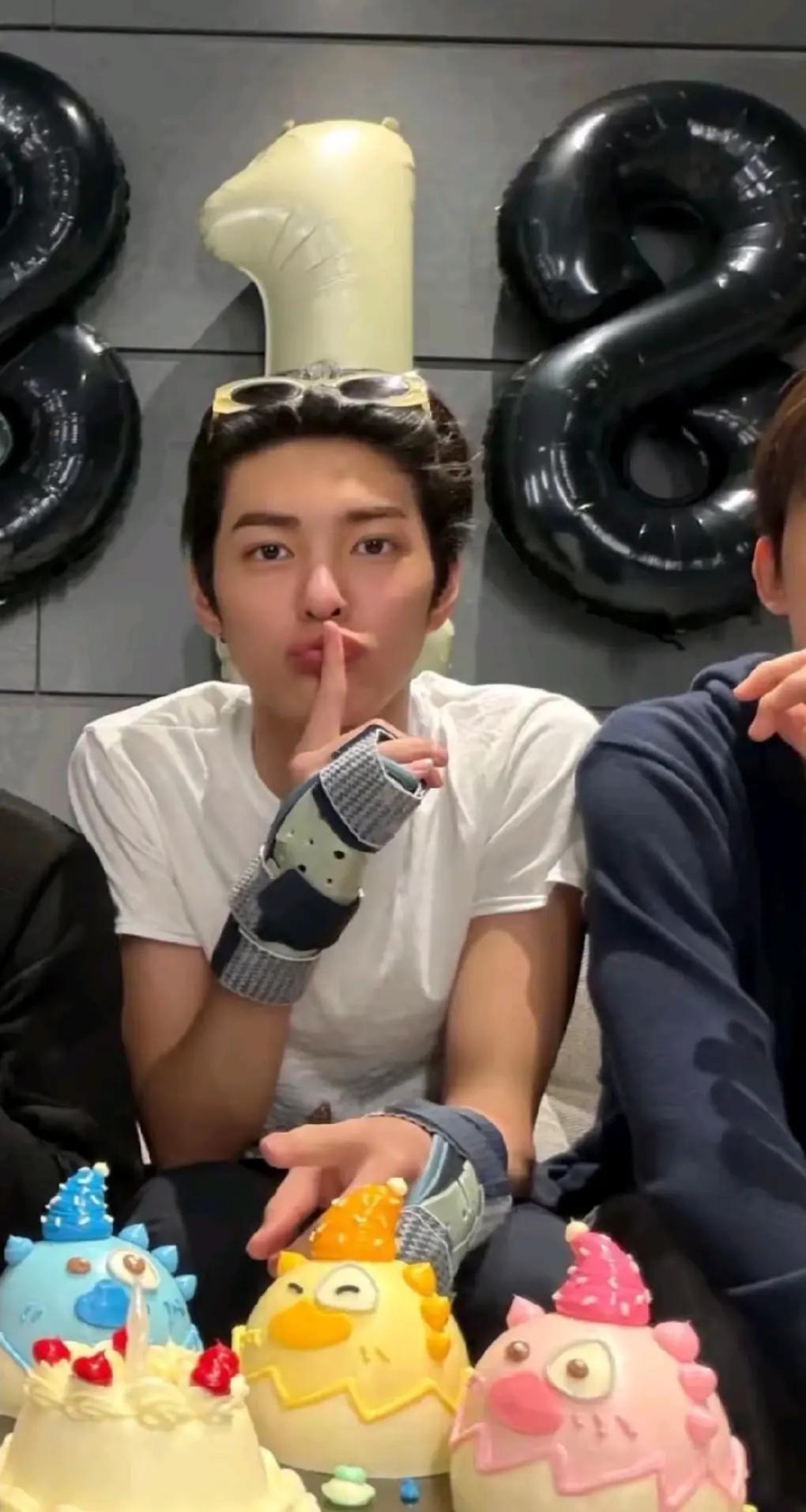 @🤙Enami Minchon🤏