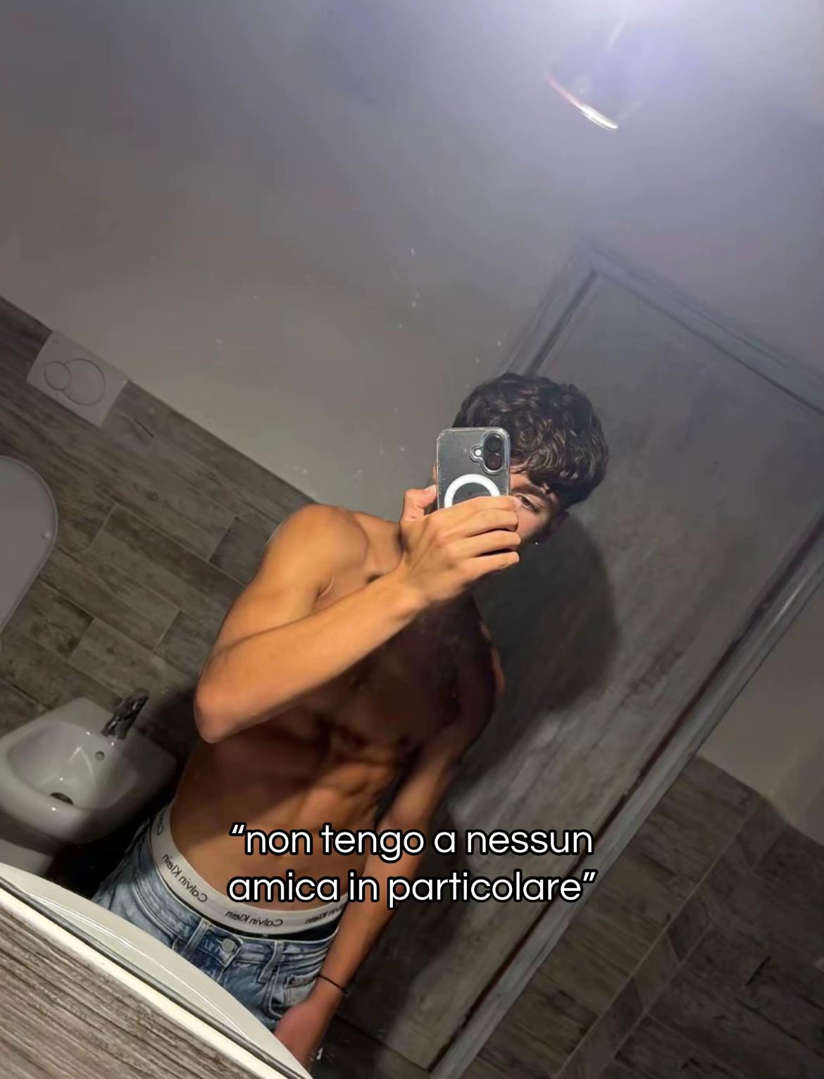 @𝐧𝐚𝐭𝐡𝐚𝐧💝