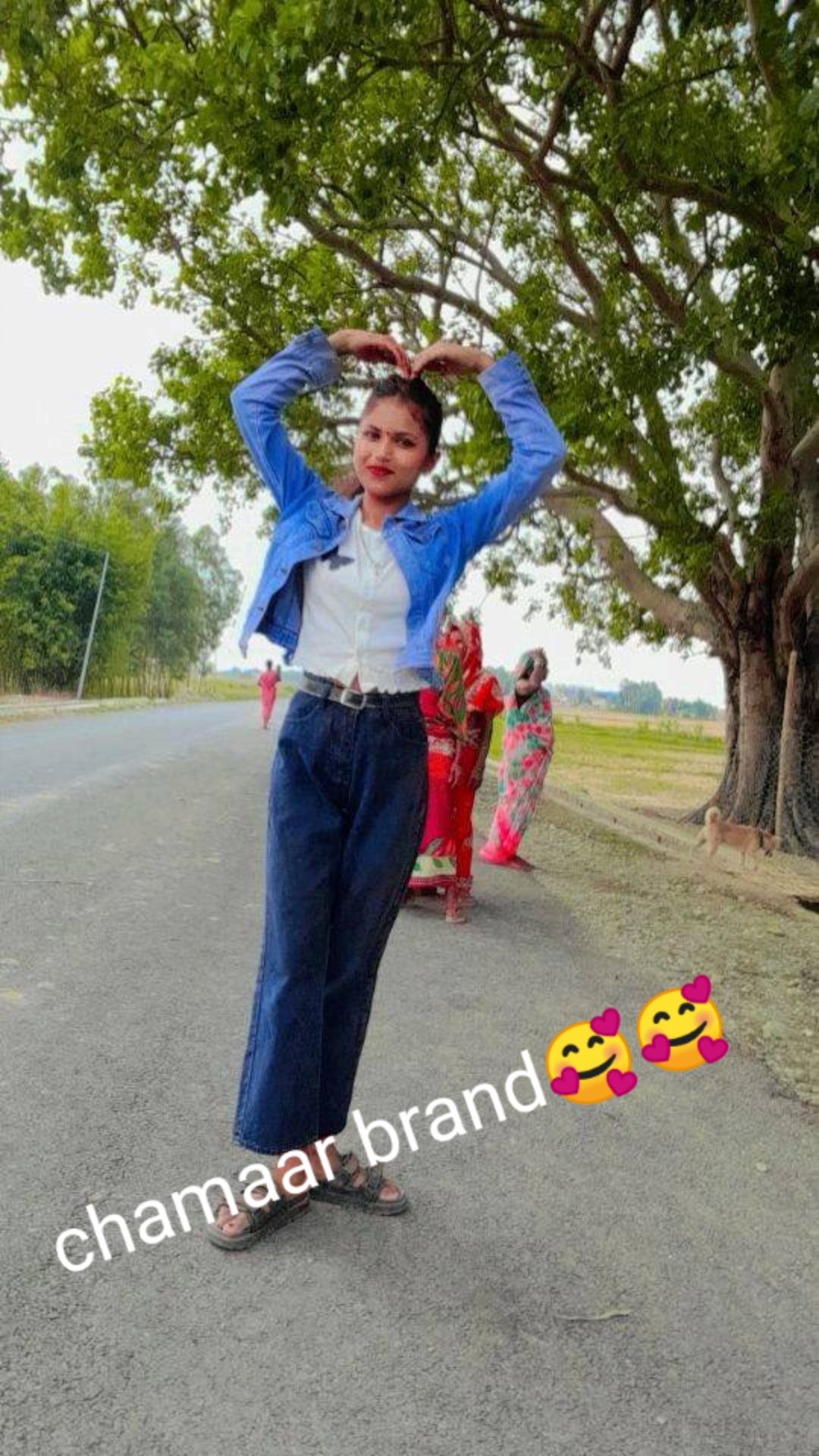 @Anusherni2