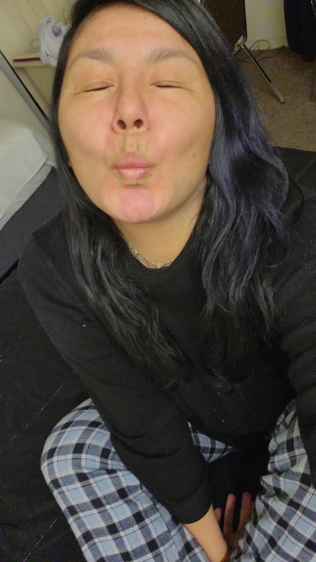 @Wrenae