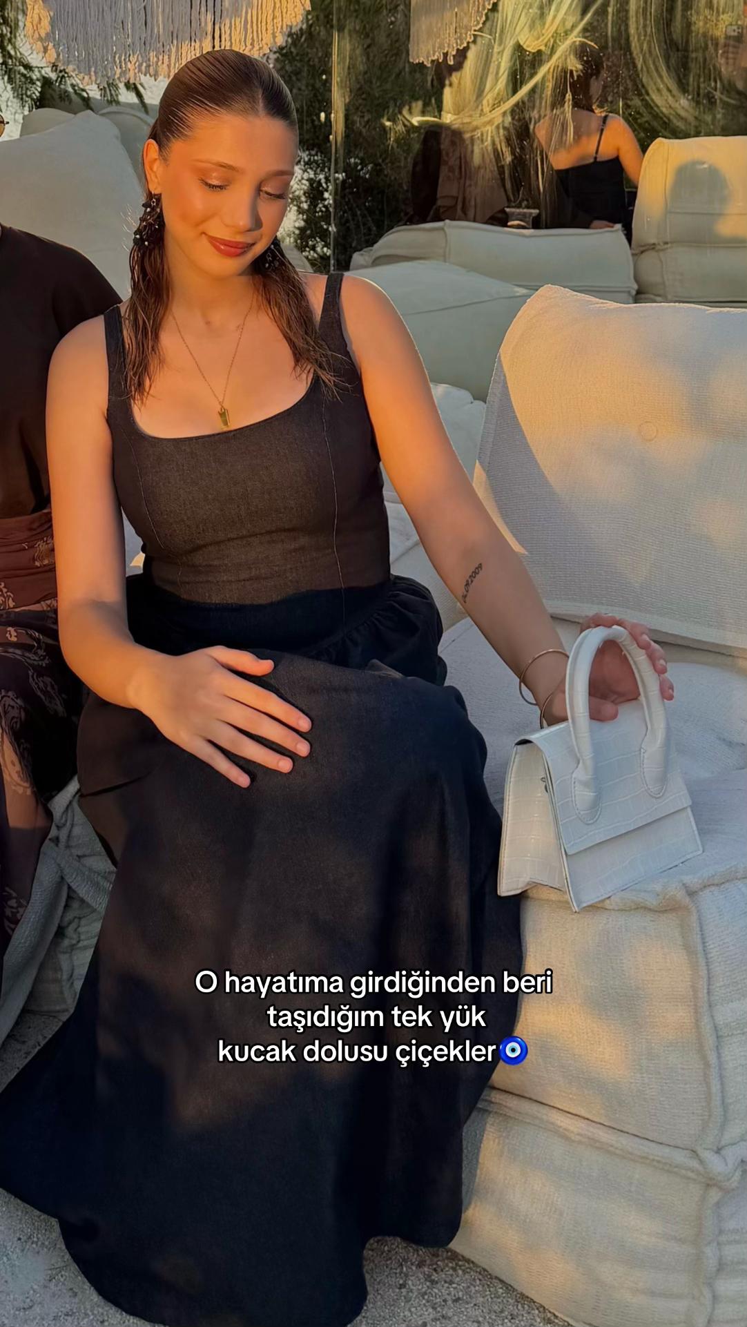 @helinaltuntass