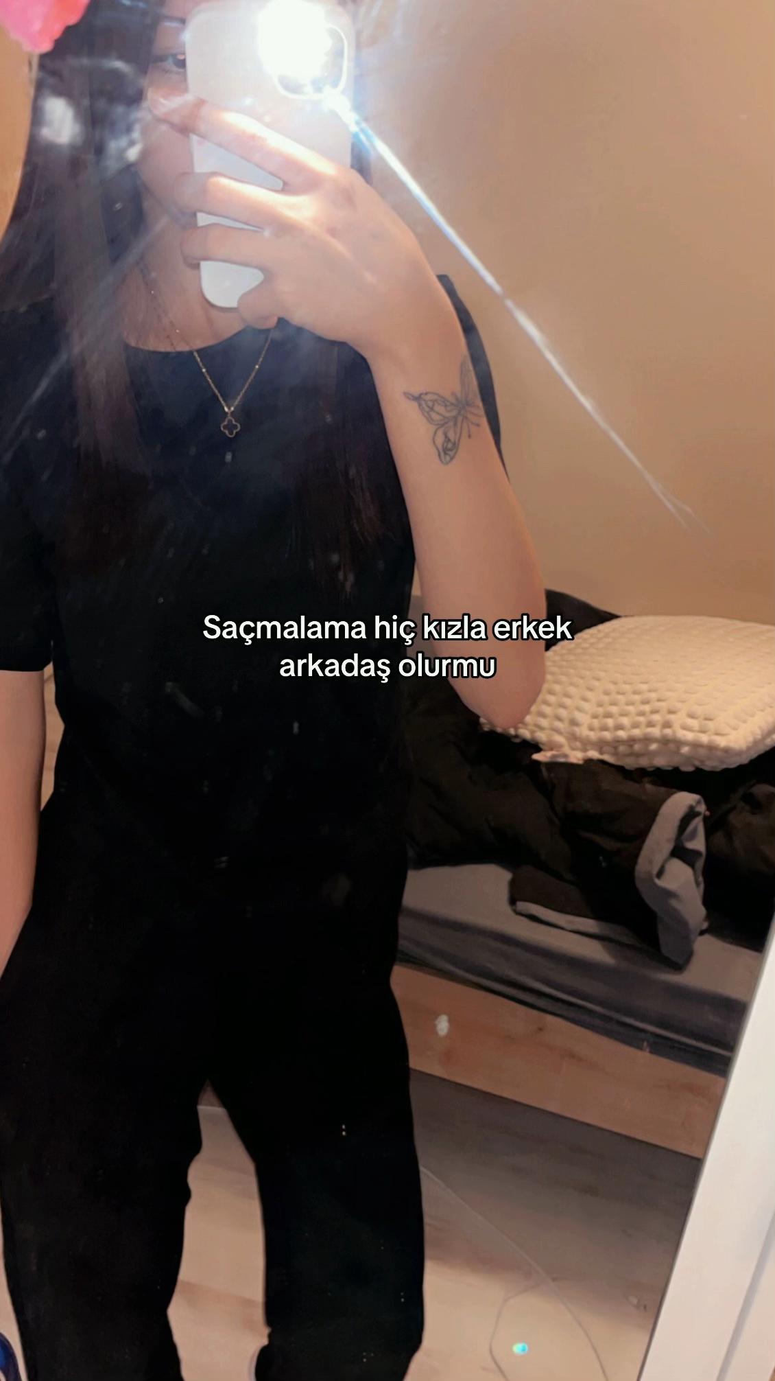 @büşra
