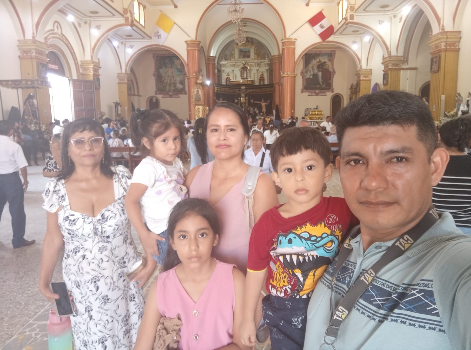 @JULIA ROSA REQUENA CORNEJO