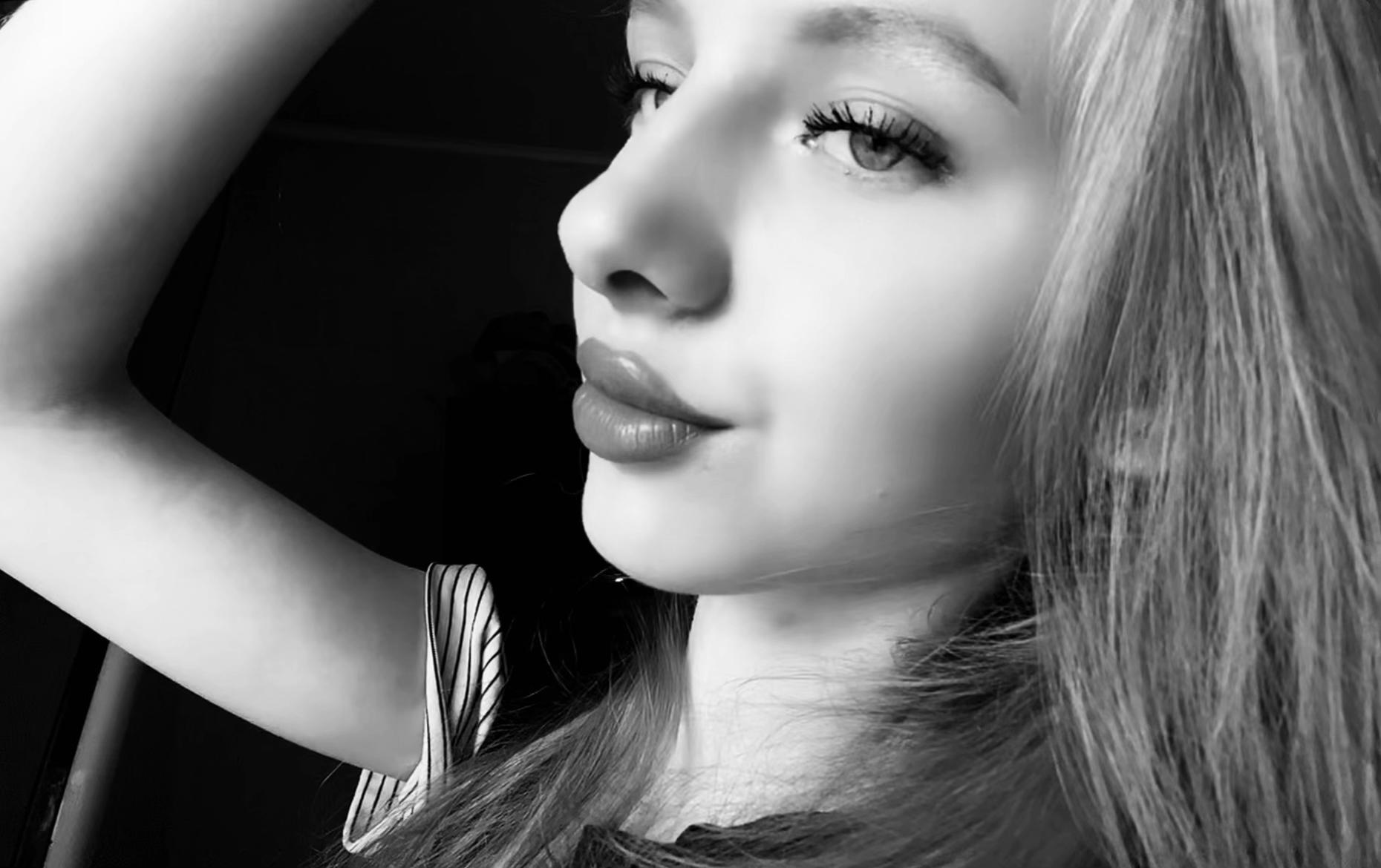 @алиса