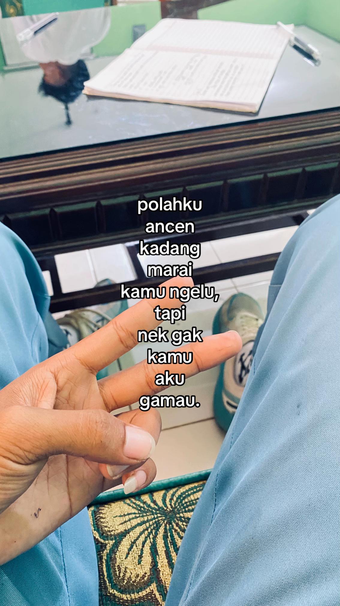 @𝙉𝙞𝙥𝙞𝙡𝙈𝙞𝙝𝙞𝙩𝙞𝙧𝙧🫧