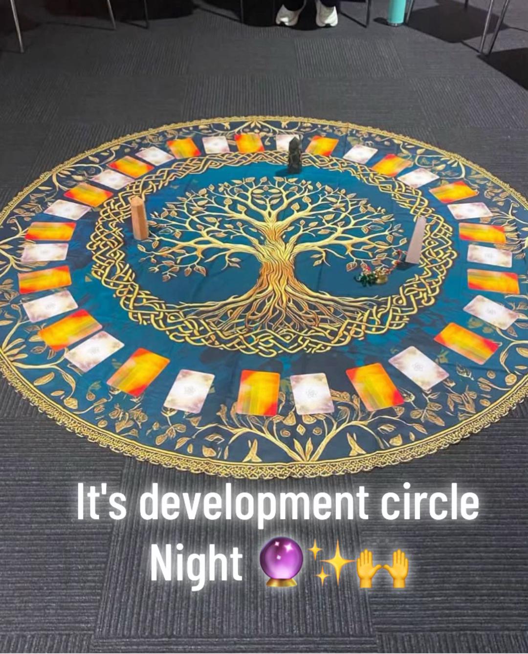 @Miss Kelly - Psychic Medium 🦋