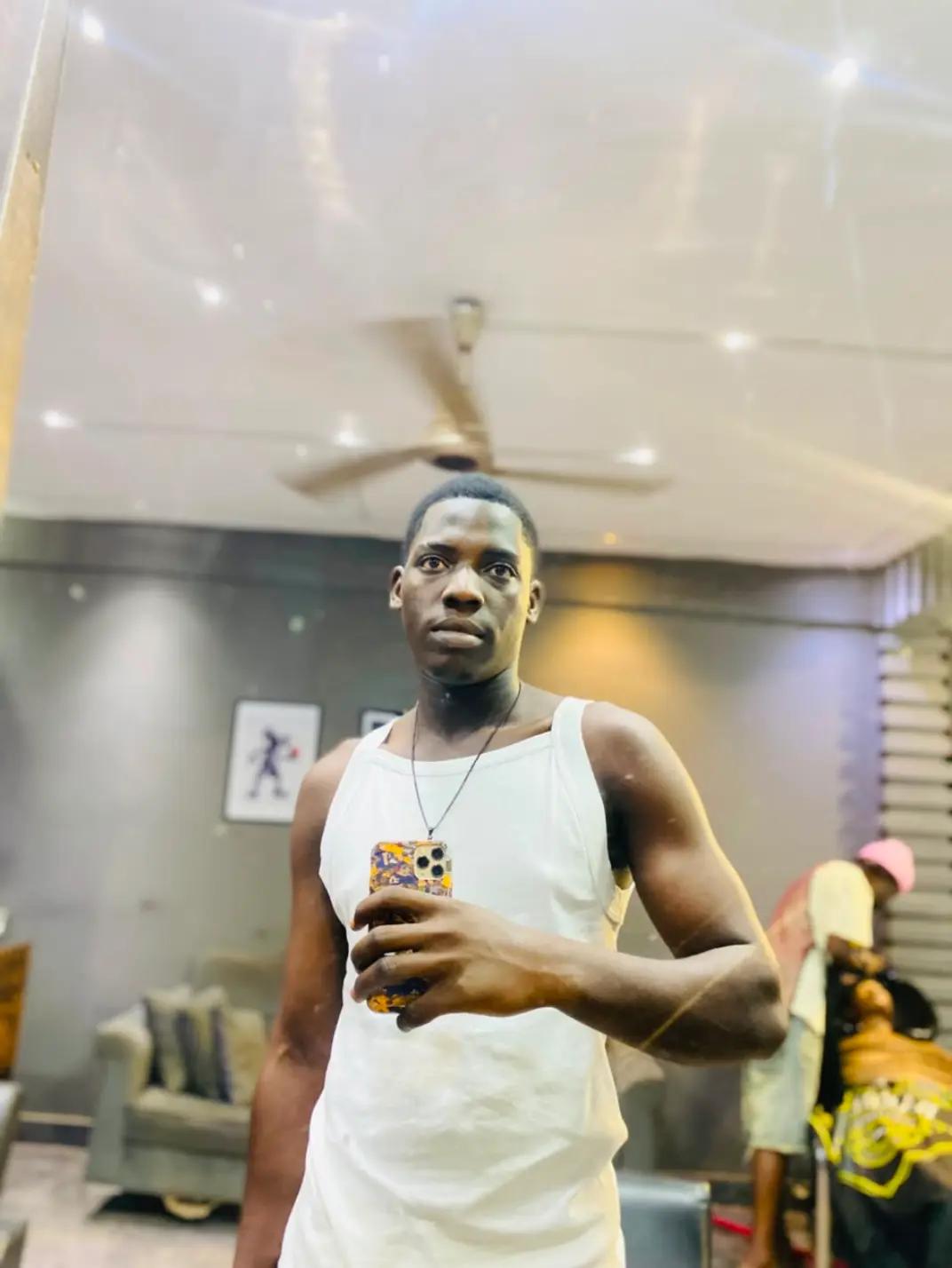 @JOEY B 🇬🇭🇨🇦