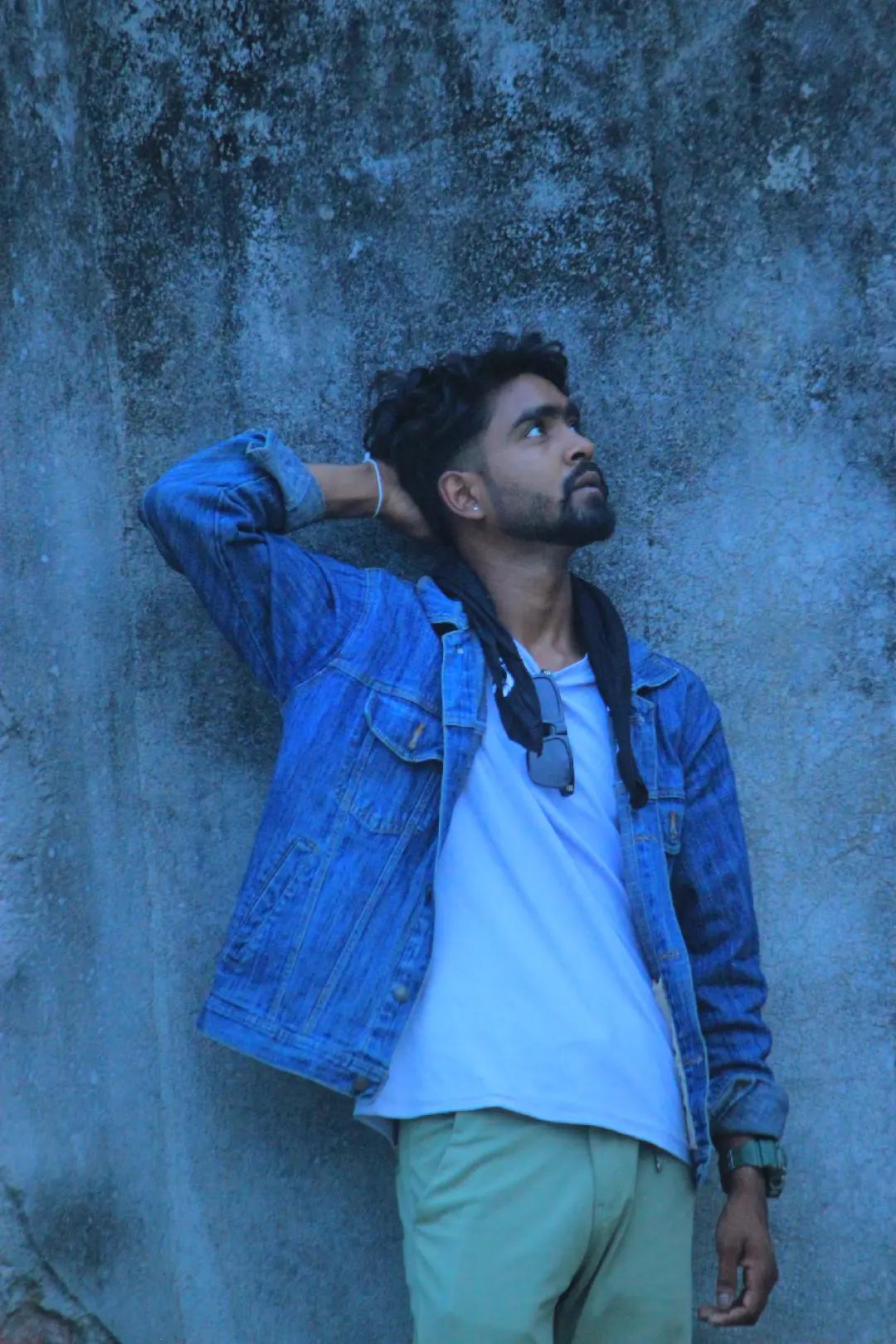 @कुशवाहा जी 🔅