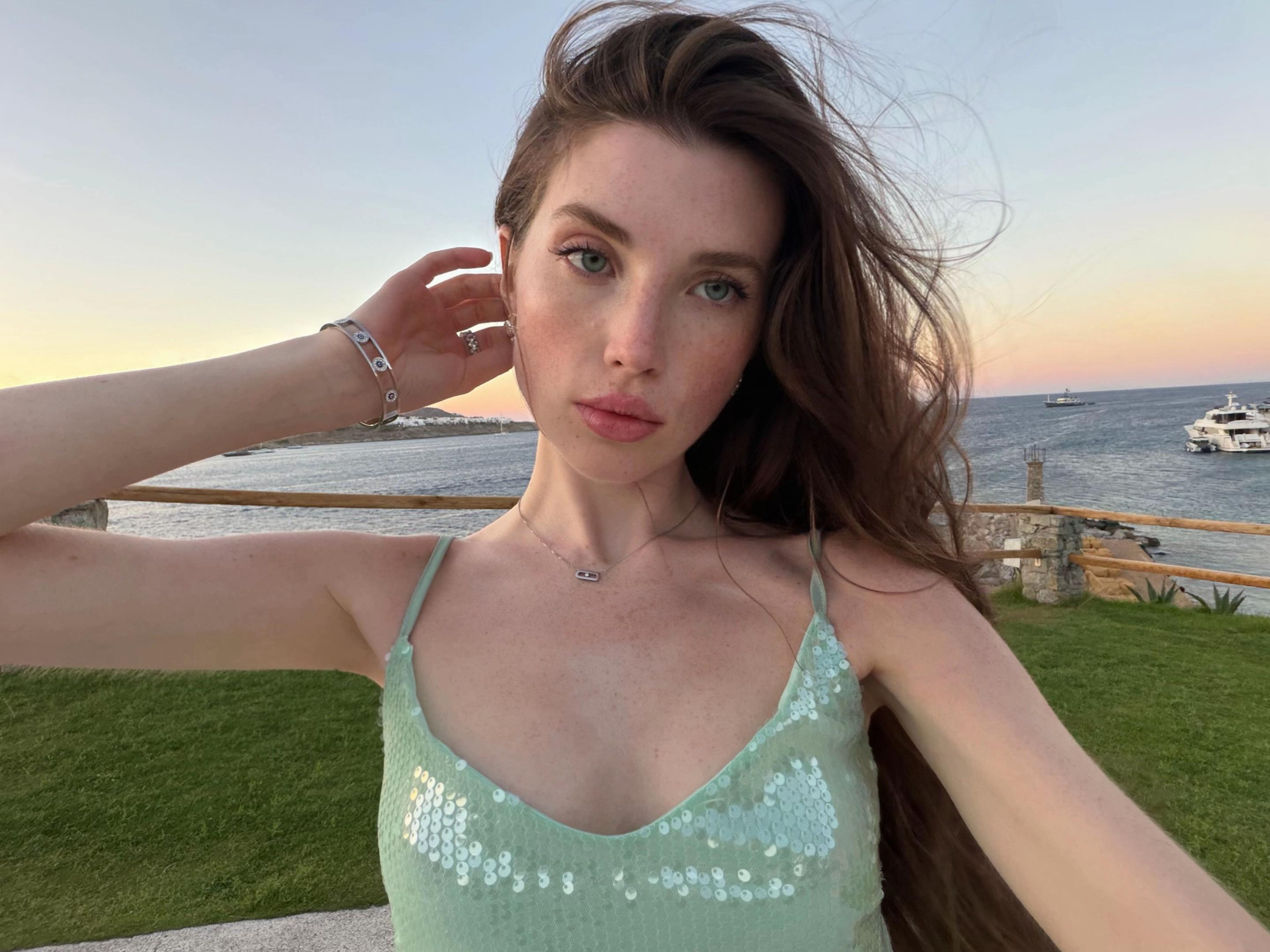 @glossmix