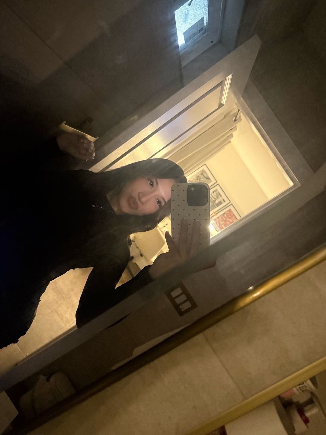 @axxprxil