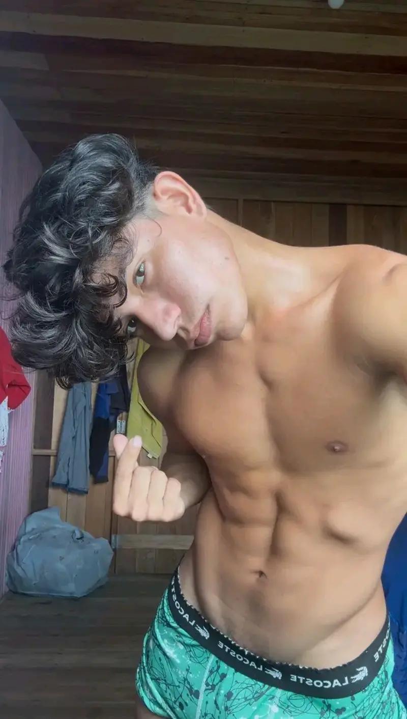 @kleber G&oacute;mez Pac