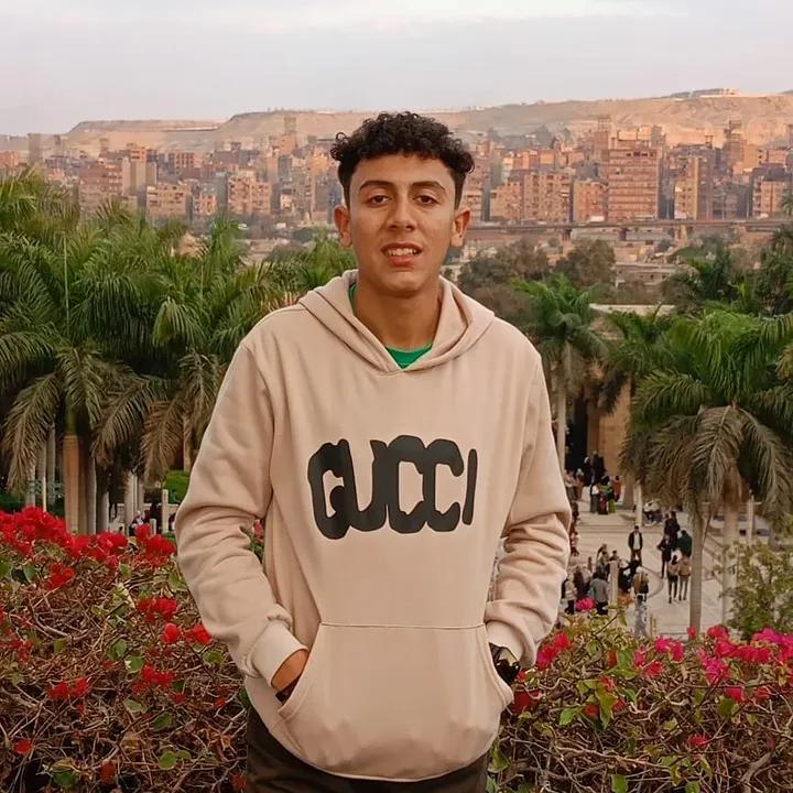 @𝗠𝟳𝗠𝗘𝗗🤴🏼