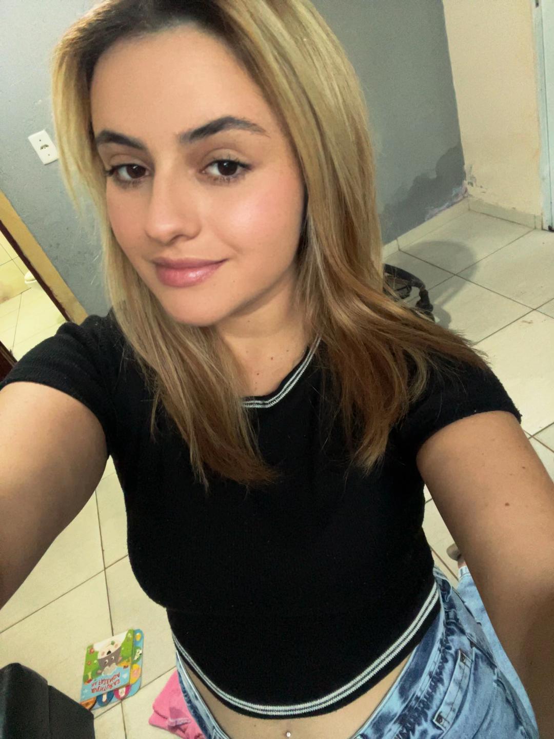 @Amanda Milena