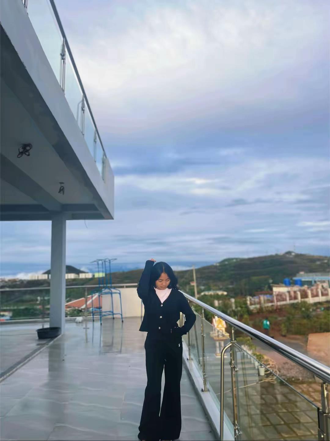 @👑 ᴢʜᴀɴɢʜᴀɴʀᴜɪ ᴏɴʟʏ 👑