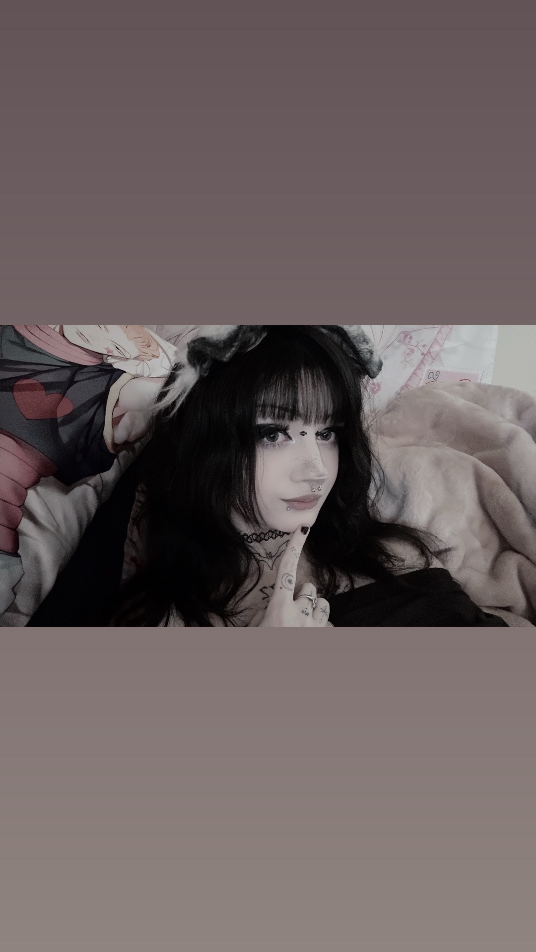 @☺︎