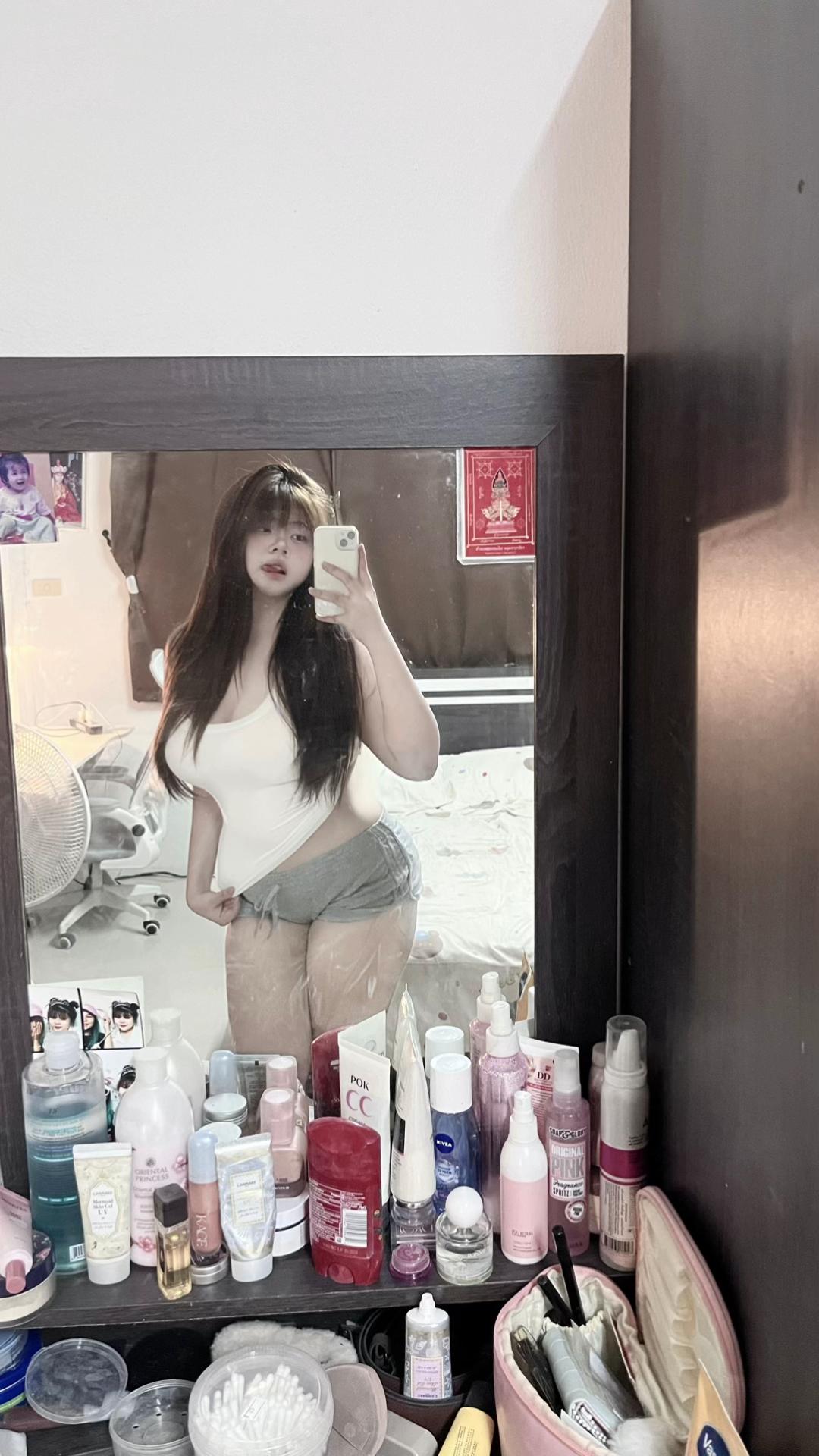 @น้องอุ๋ยเก่งกระเด้า