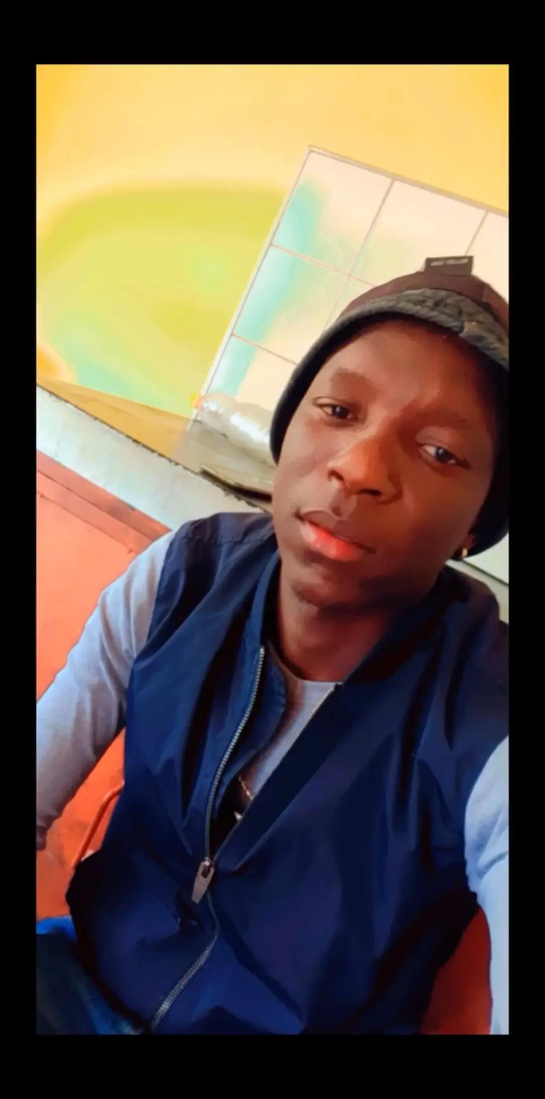 @G🤟 omukwambi🤟 H
