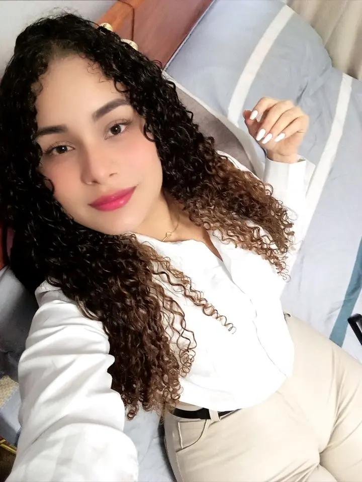 @Hern&aacute;ndez🎀