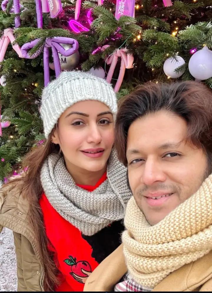 @🎀SURBHI CHANDNA🎀