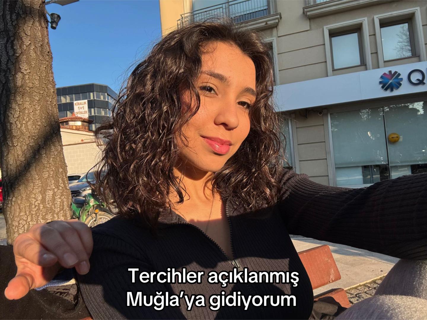 @Şehrinaz