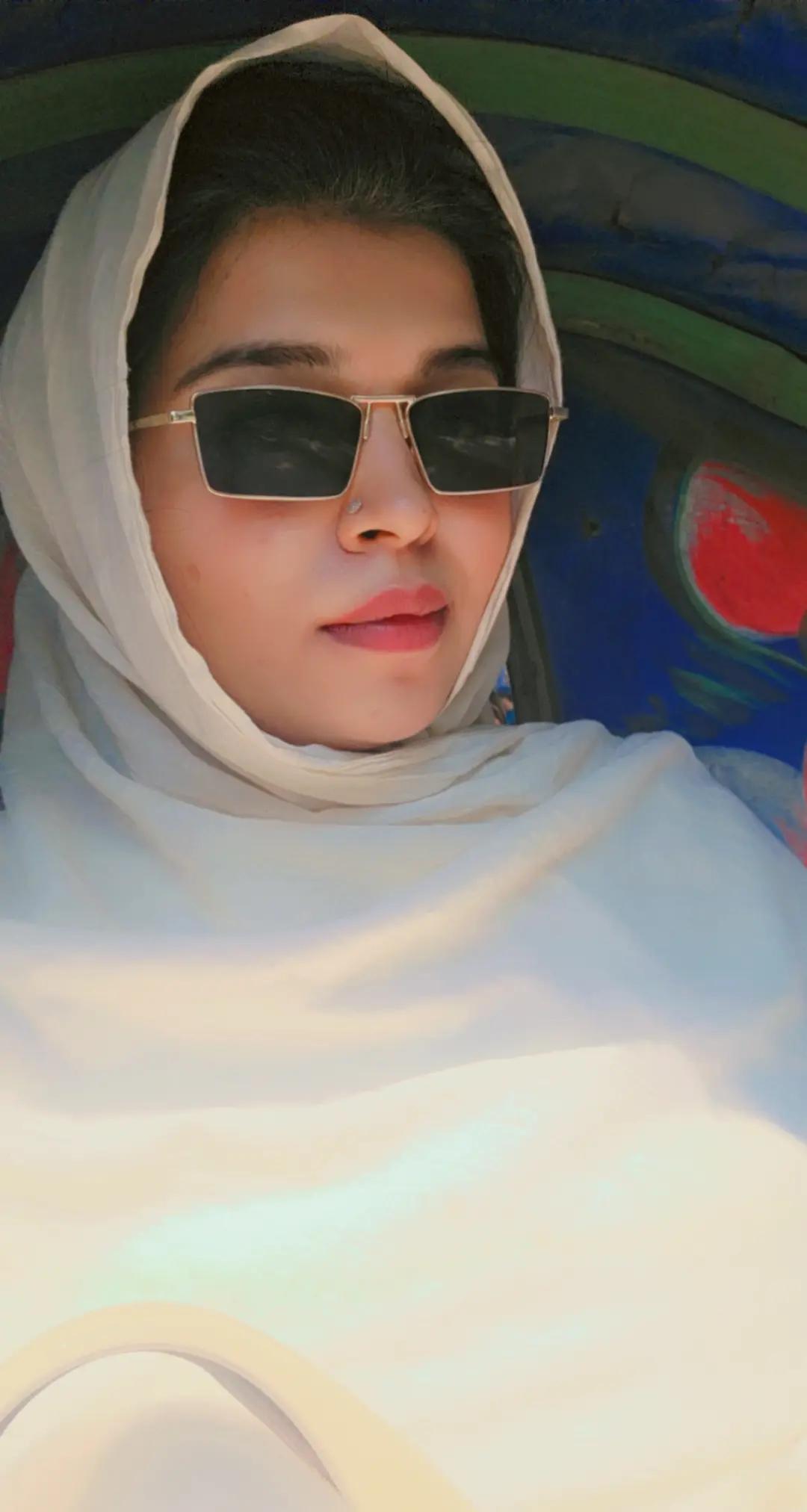 @মায়াবী পরী,,