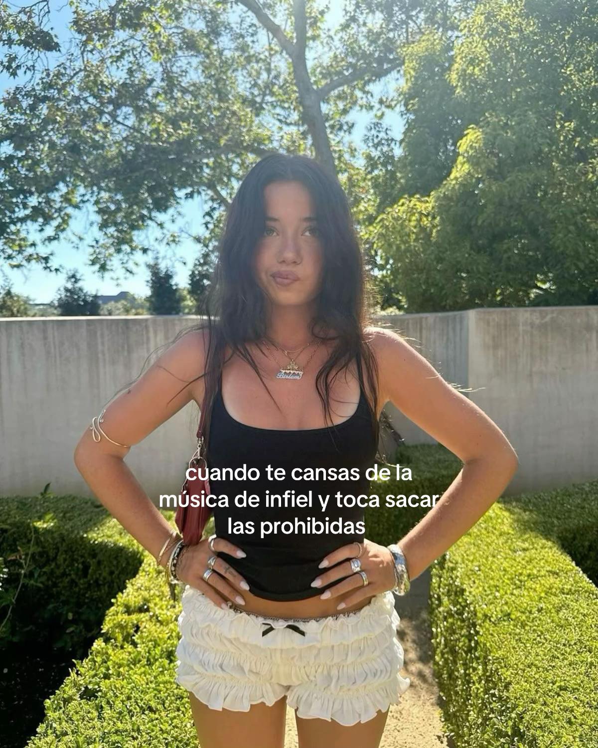 @victoria