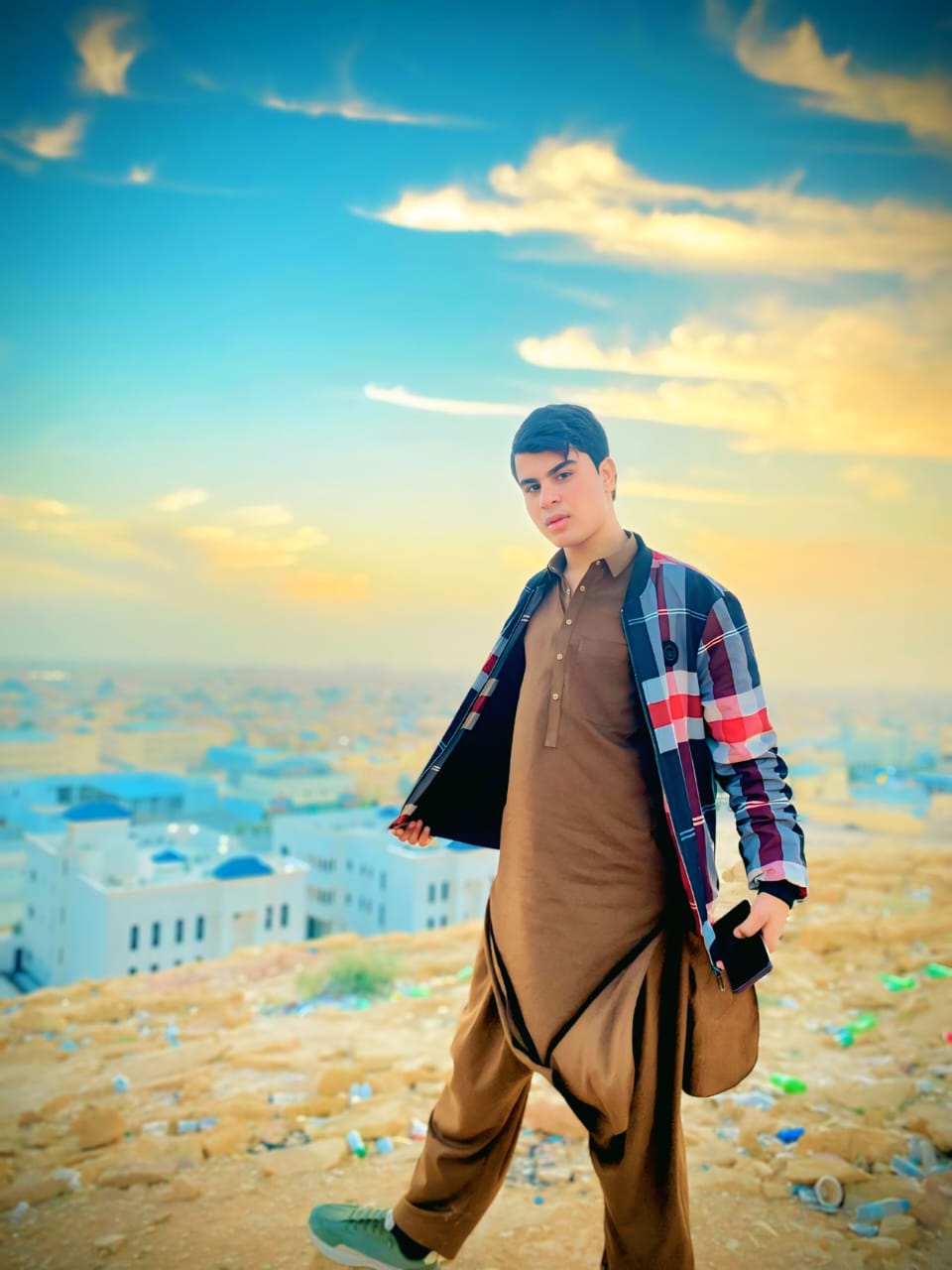 @🦅 أذان خان 🦅