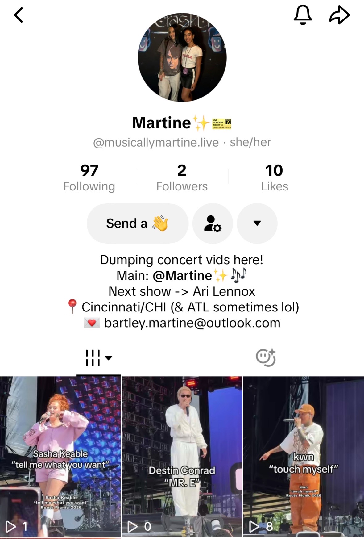 @Martine✨🎶