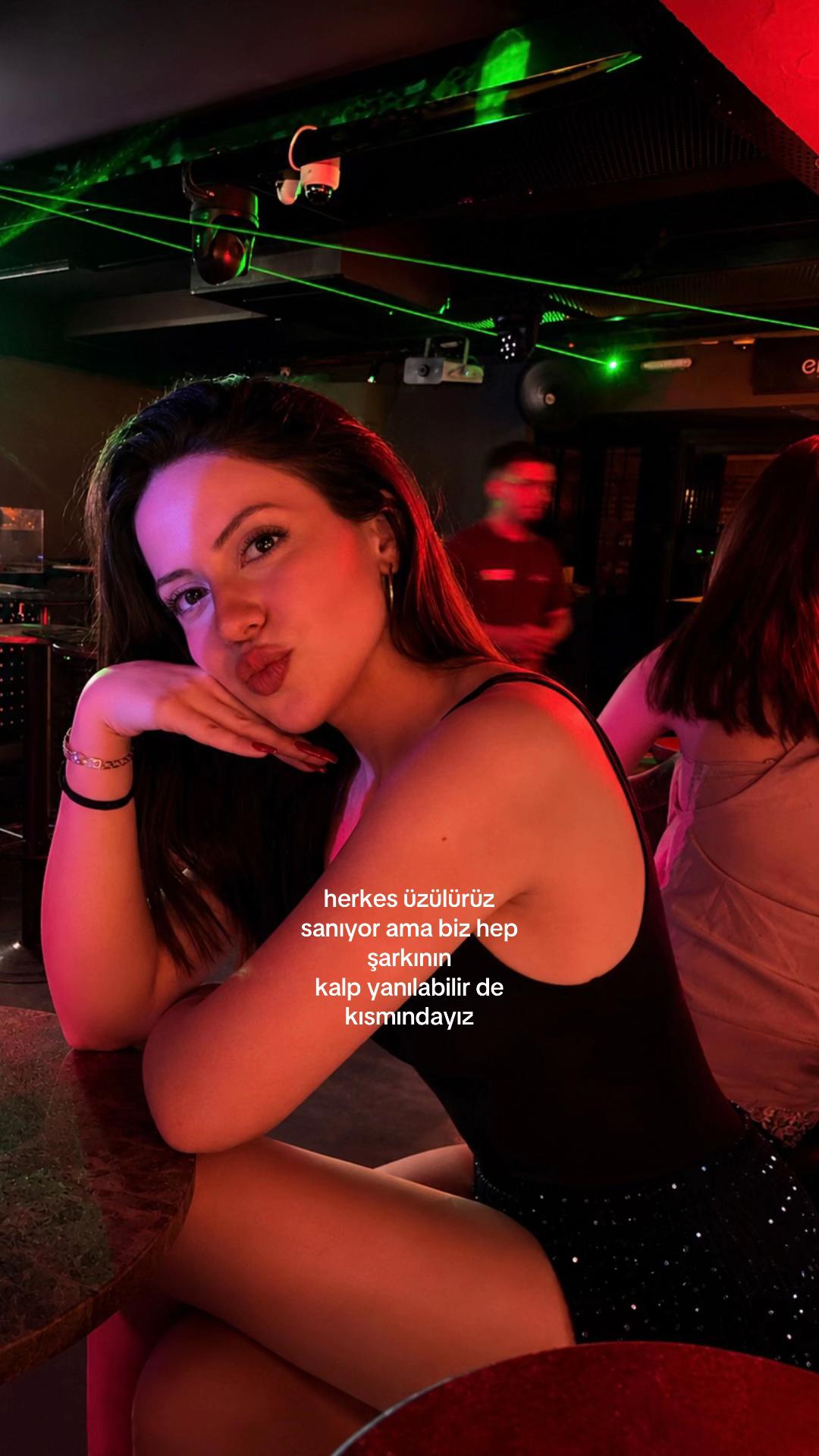 @aleyna