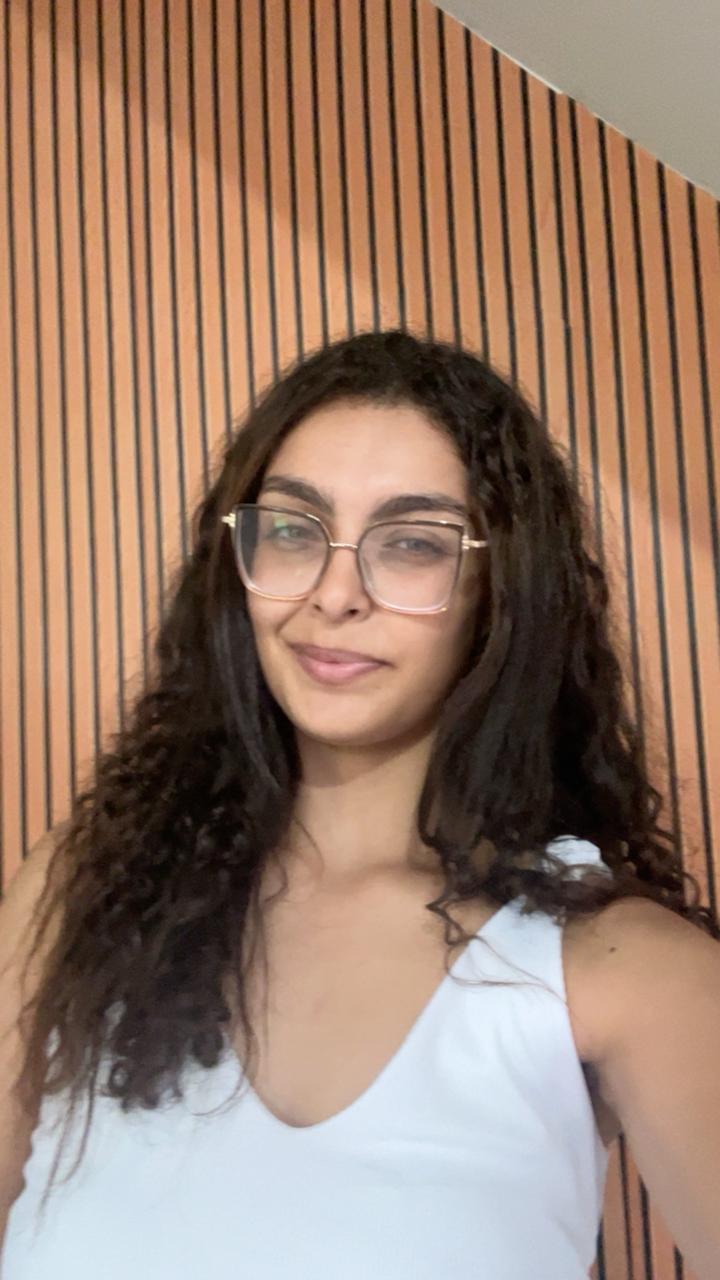 @Ana