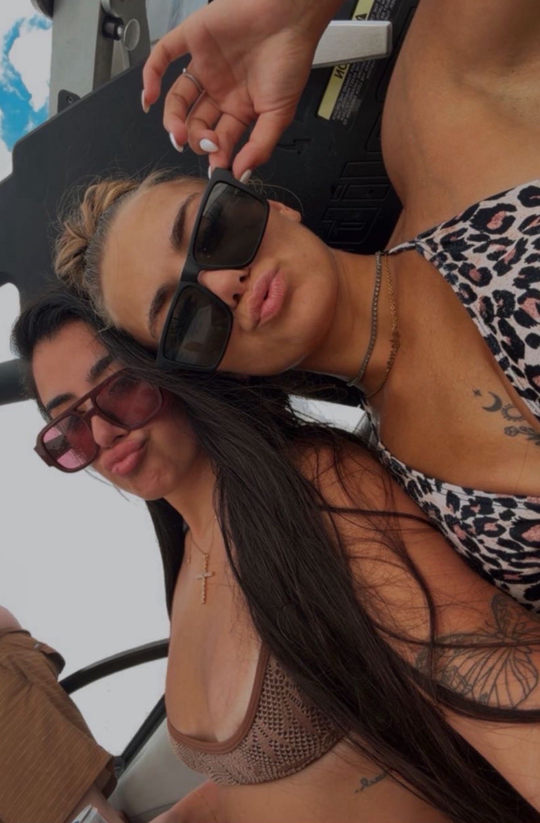 @ZOEE