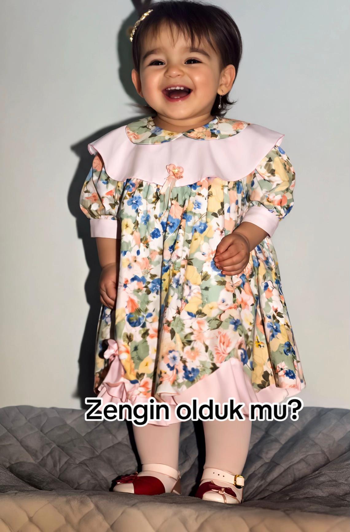 @Ebru Uzun
