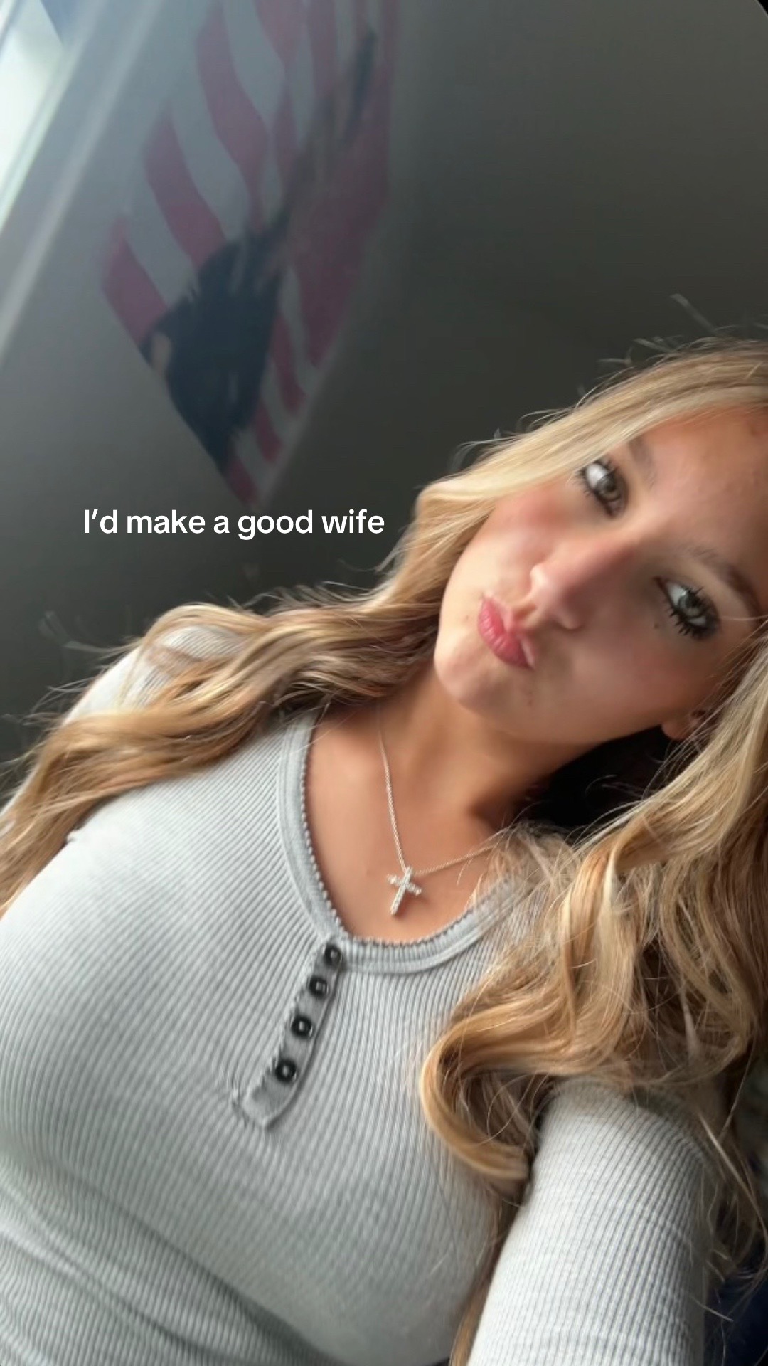 @???
