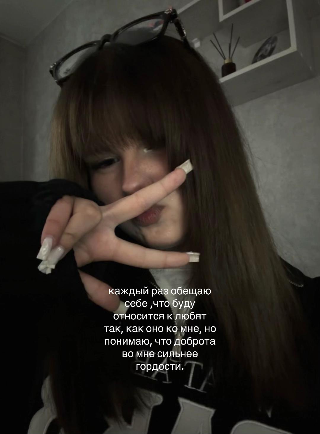 @𝒮