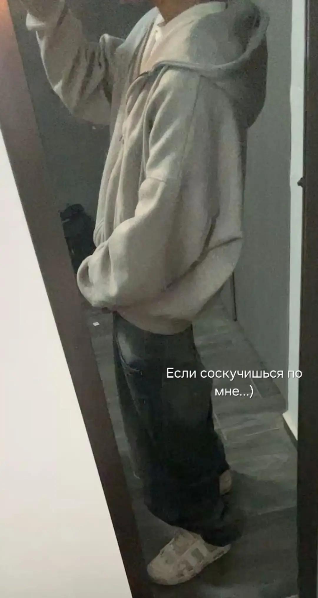 @𝐸𝓃𝑔𝓁𝒾𝓈𝒽𝒷𝑜𝓎
