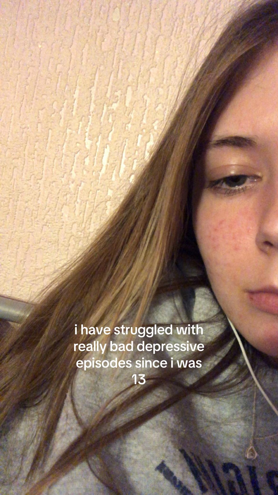 @headuplover6741