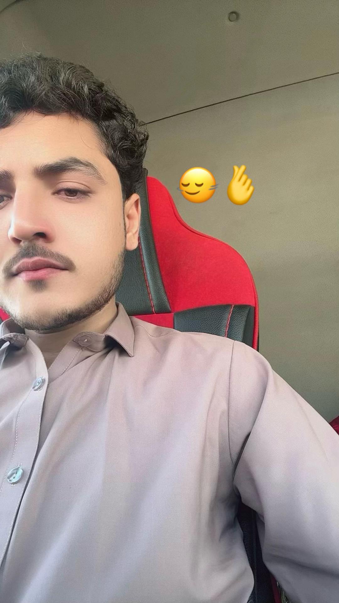 @Waqasoo!🌸