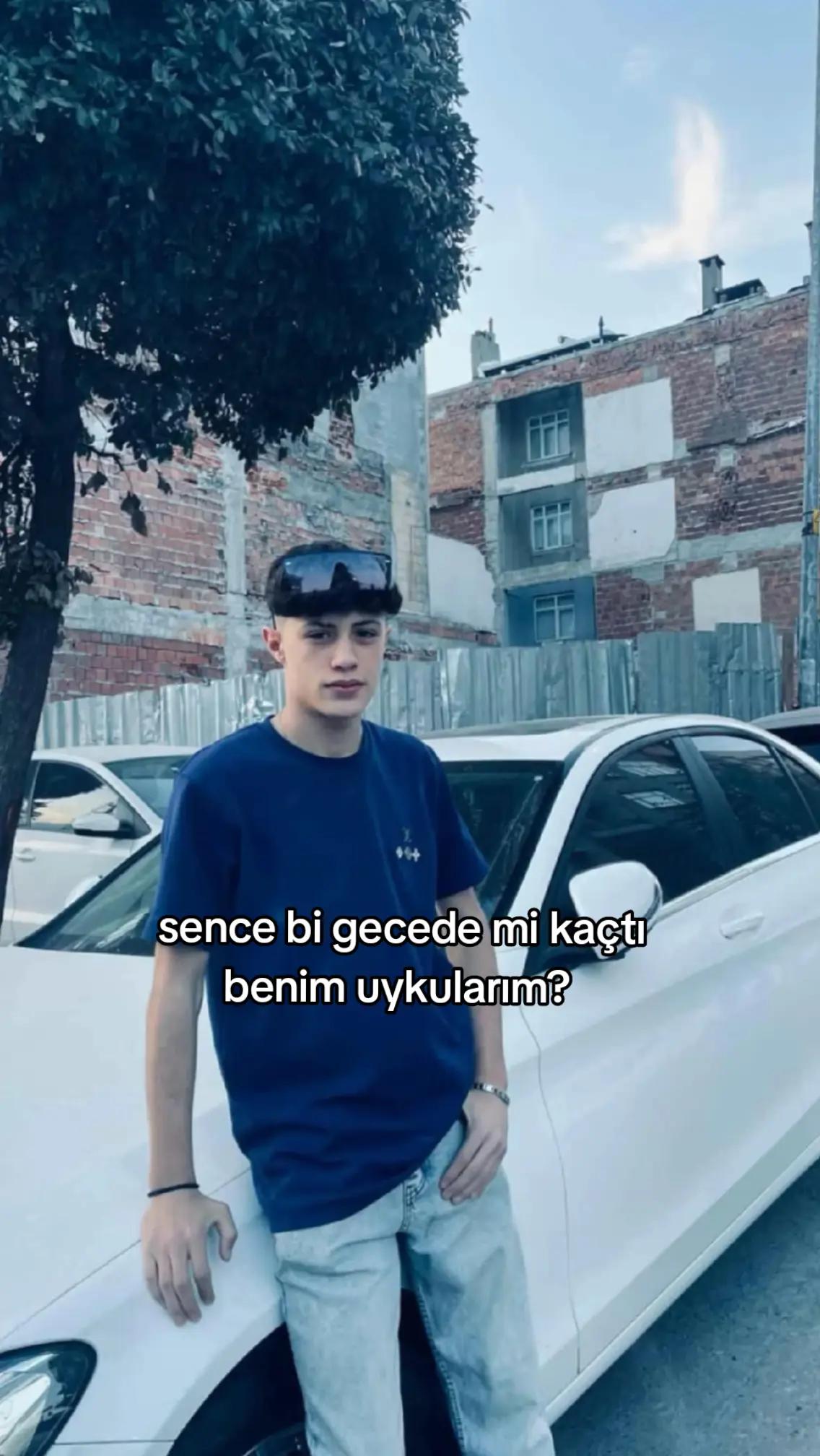@𝘶𝘮𝘹𝘵🩸
