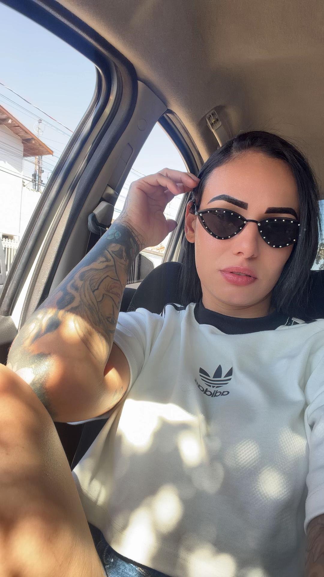 @Gabriela