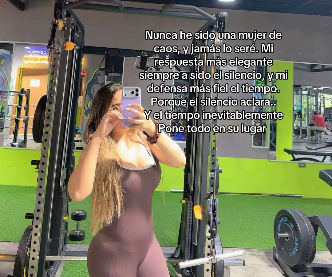@Dani👑🐠💙🔥