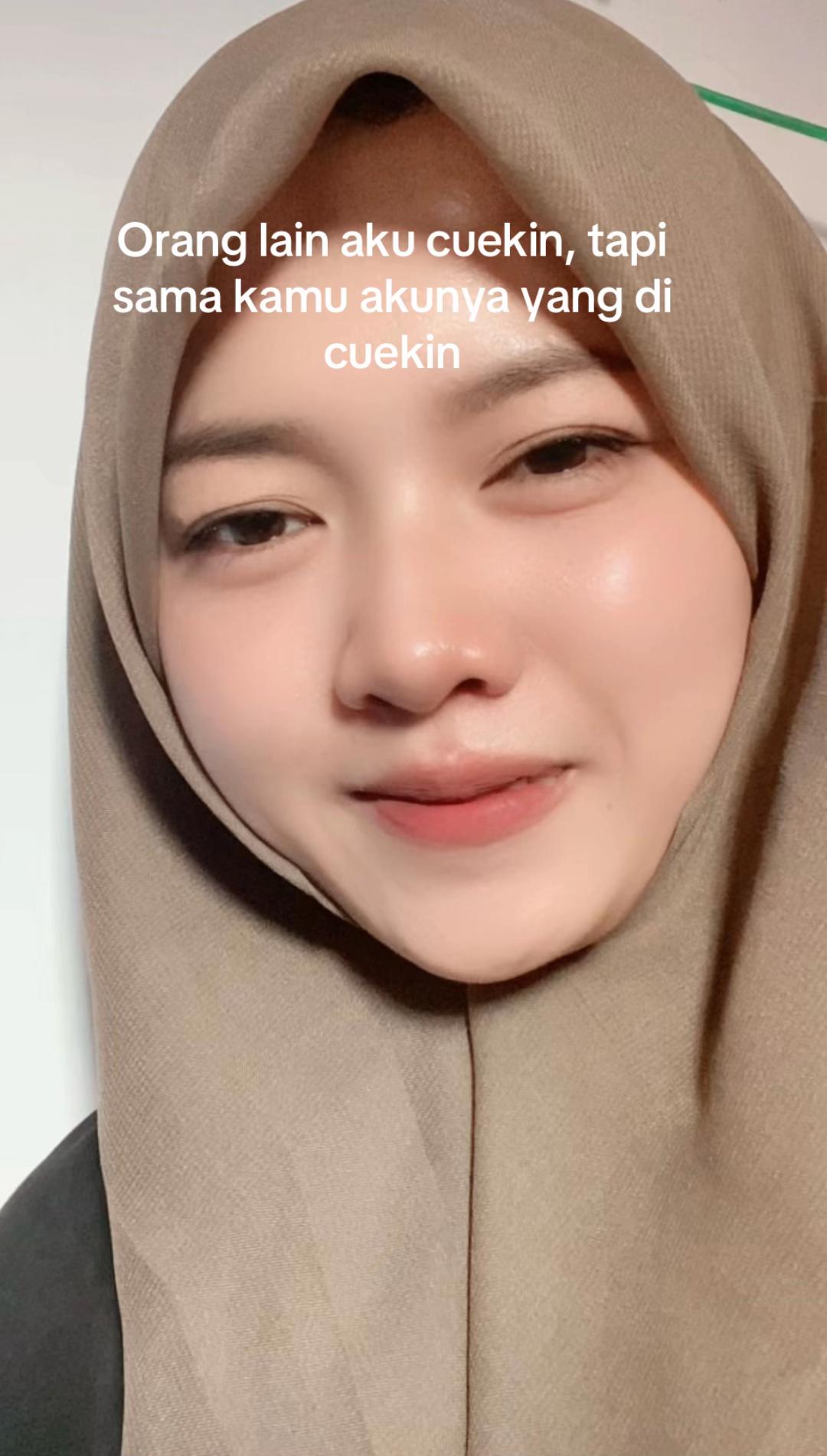 @Anisaratu👑