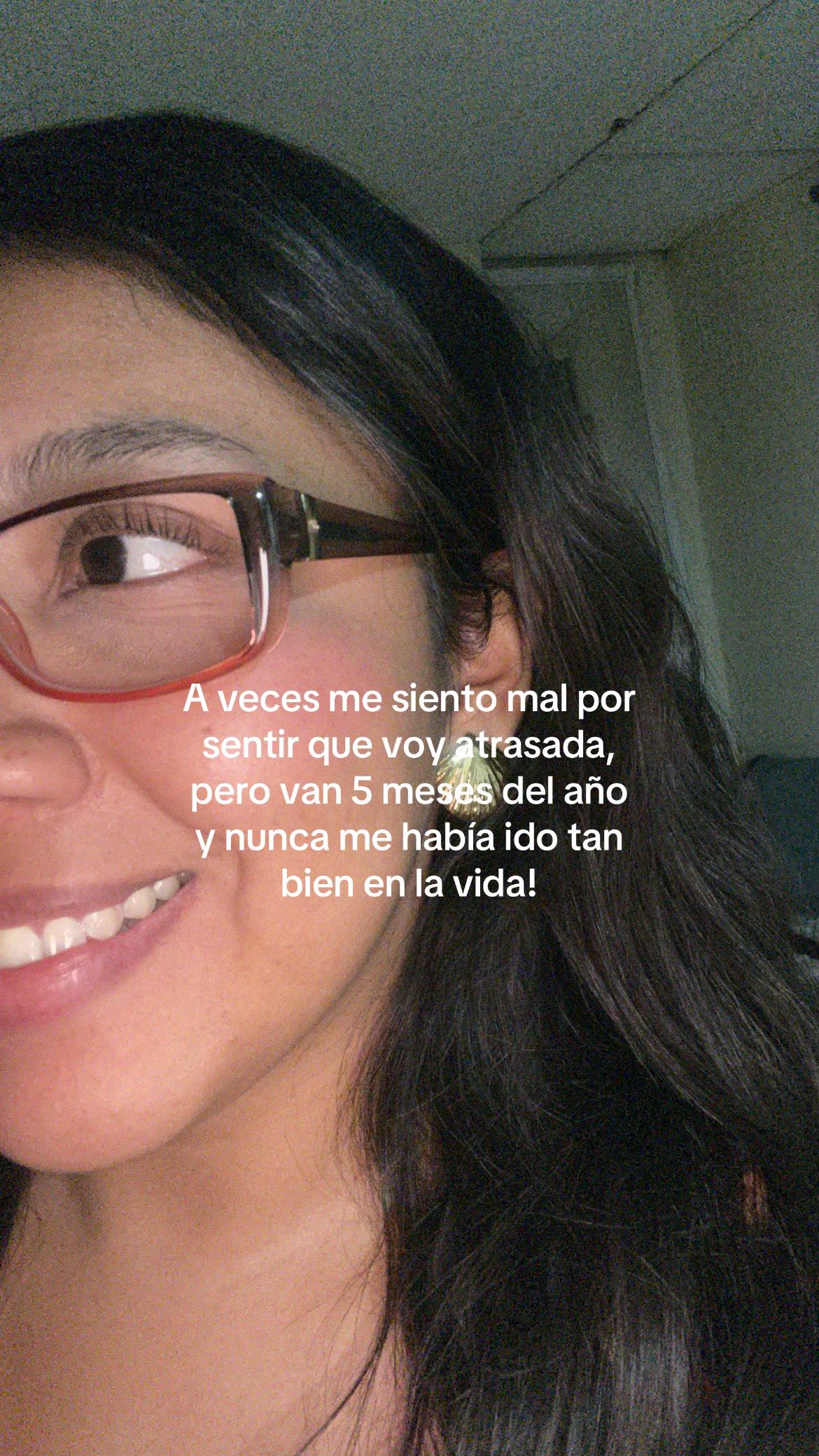 @Emelly Dayerly ๐