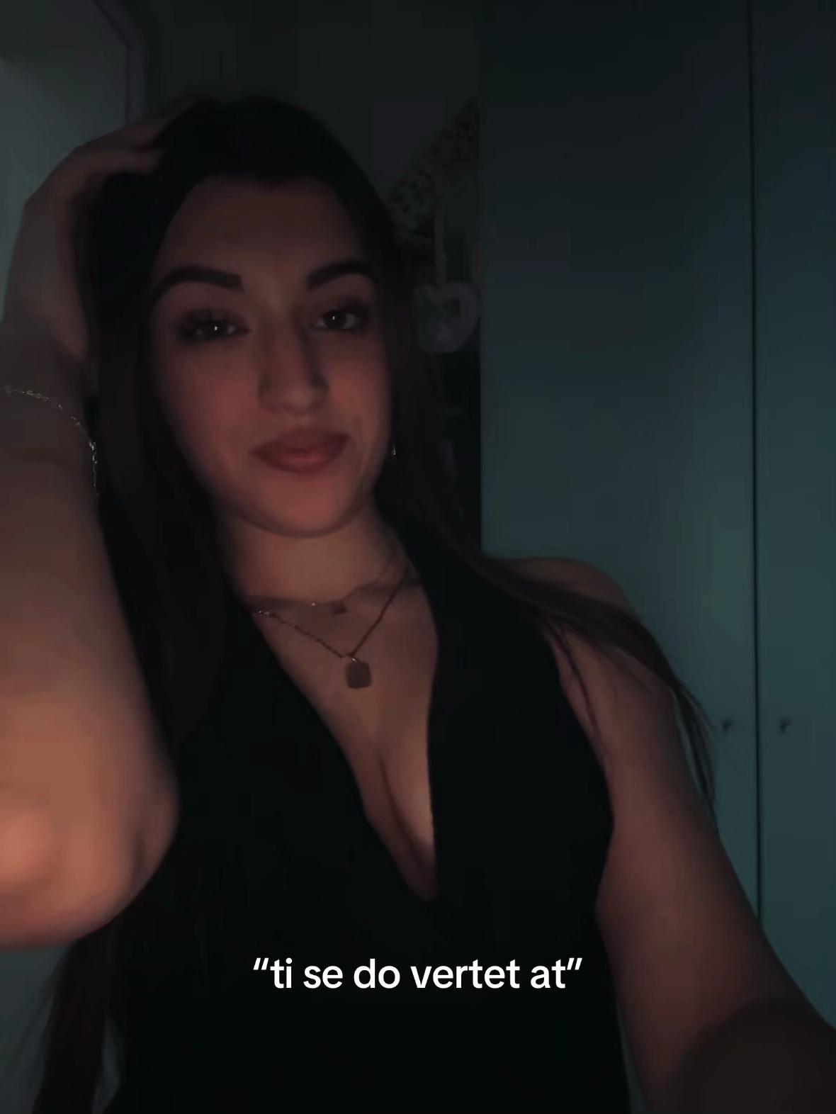 @vlonjatja