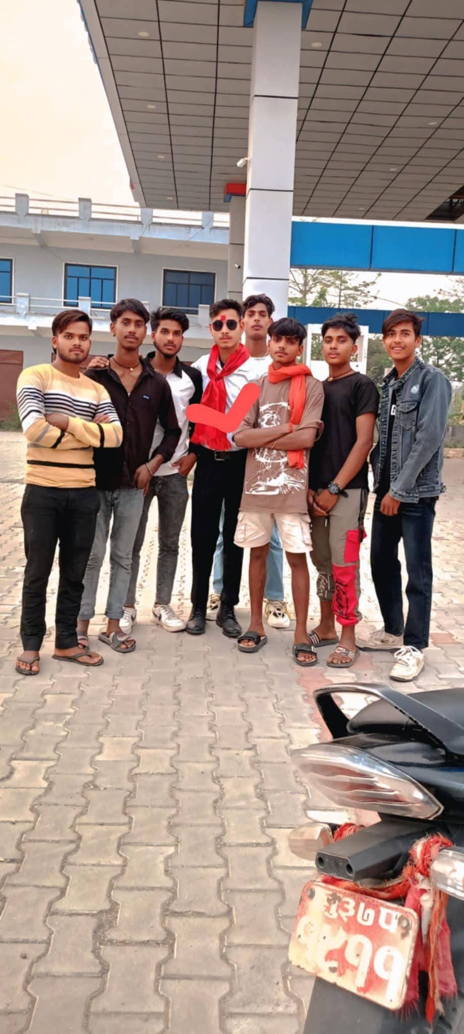 @Ratan Gupat