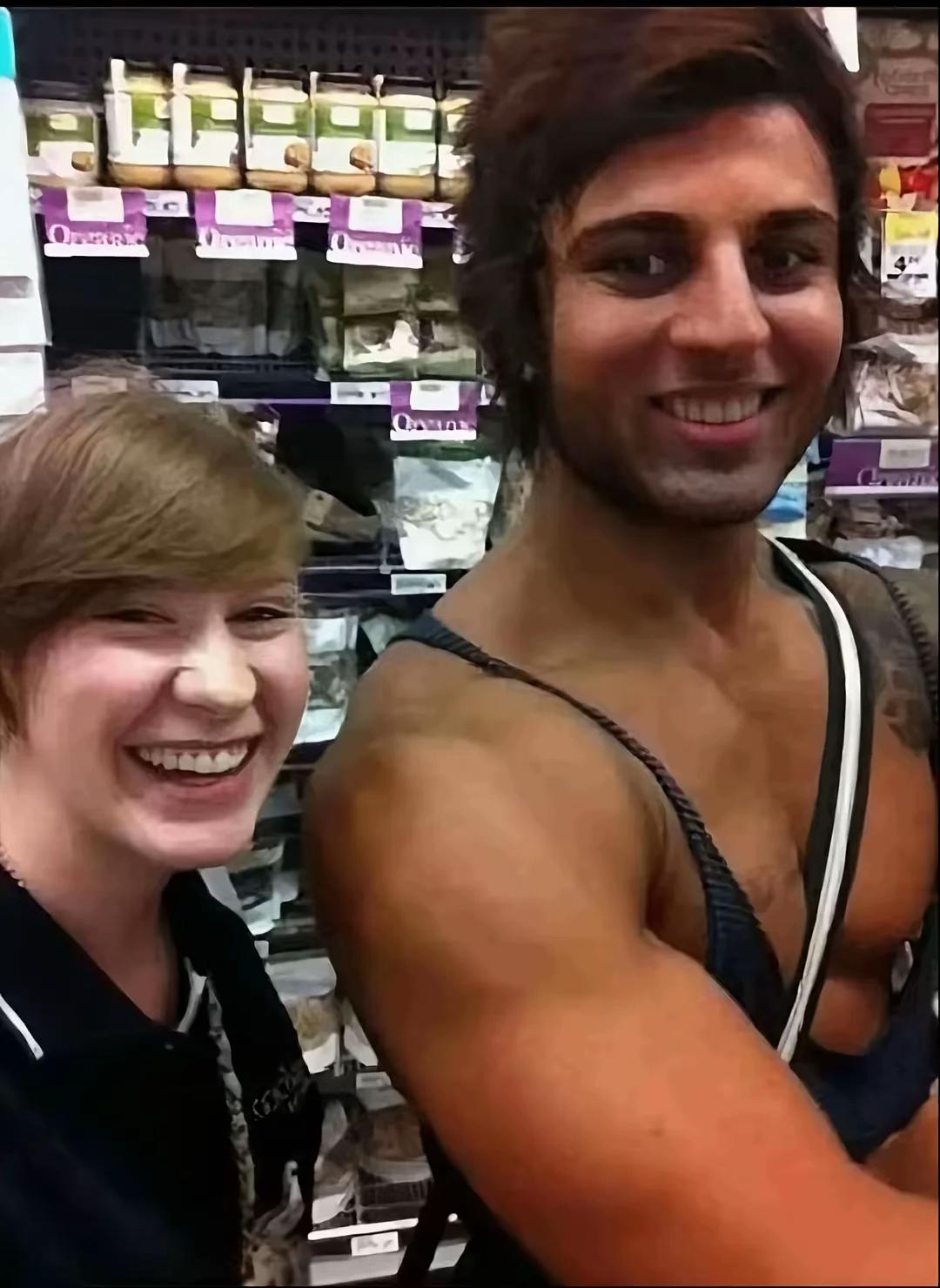 @Zyzz