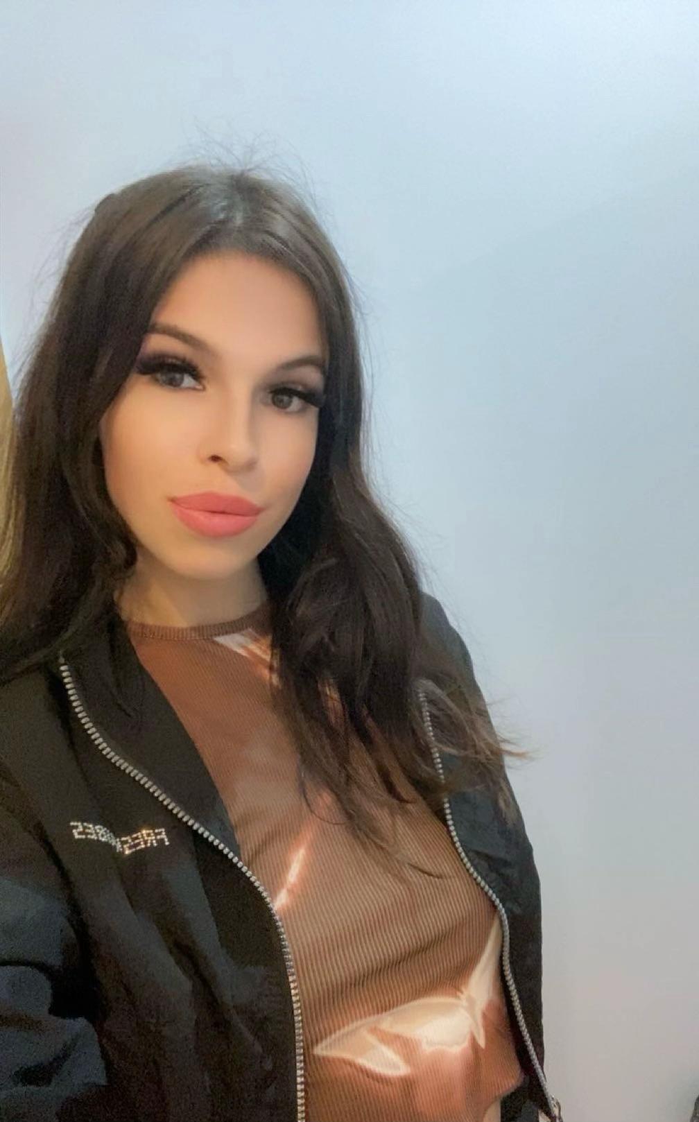 @Ana_Maria